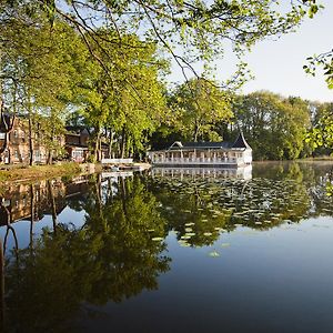 Bokel-Mühle am See